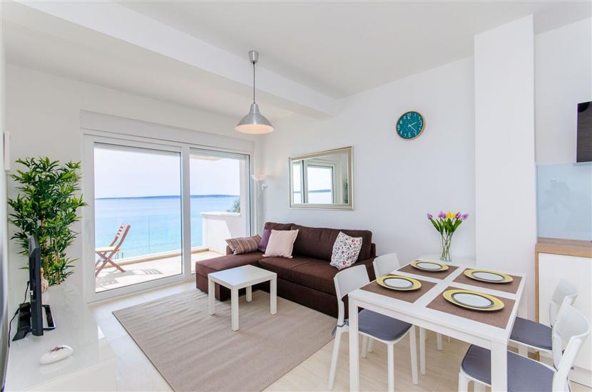 Apartment A2, for 3 persons