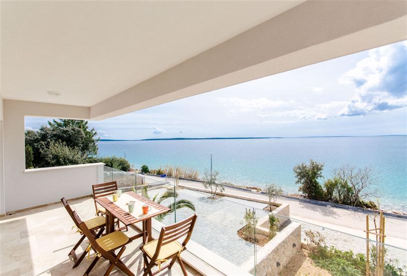 Apartment A2, for 3 persons