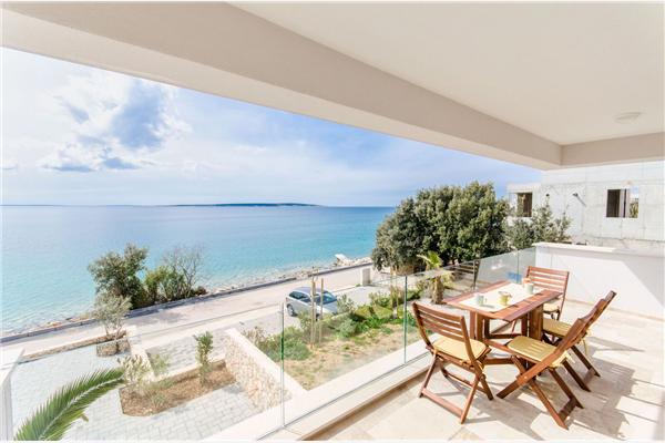 Apartment A2, for 3 persons