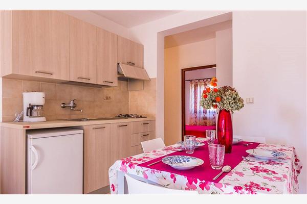 Apartment A3, for 5 persons