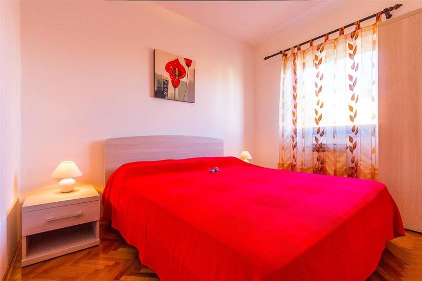 Apartment A3, for 5 persons