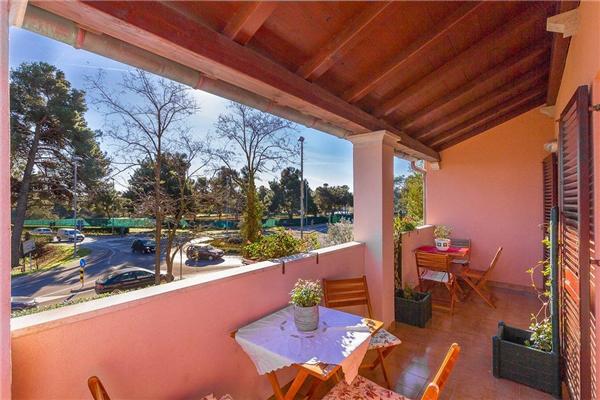 Apartment A3, for 5 persons