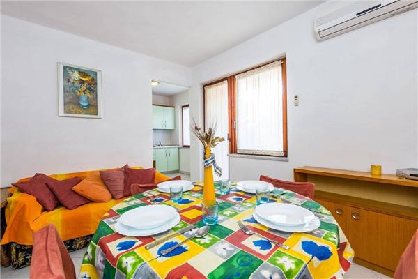 Apartment A1, for 4 persons