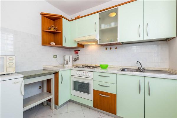 Apartment A1, for 4 persons