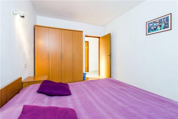 Apartment A1, for 4 persons