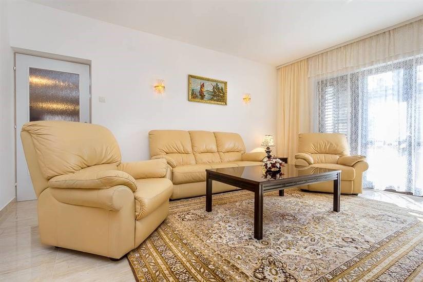 Appartamento A1, per 8 persone