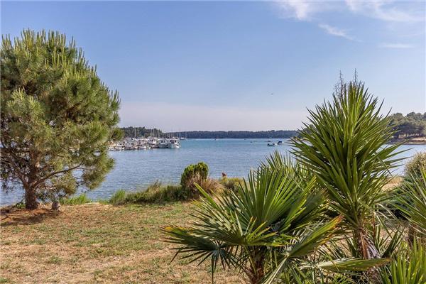 Apartment A5, for 4 persons