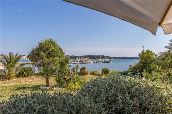 Apartment A5, for 4 persons