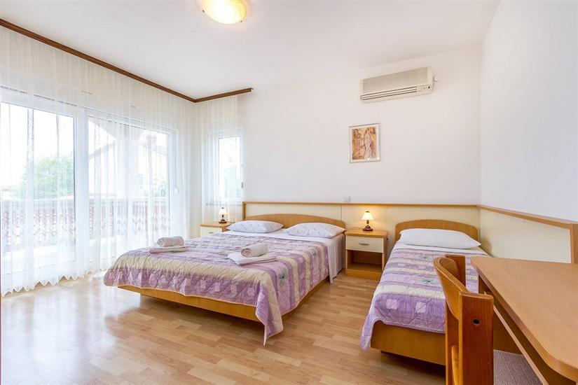 Appartement A4, pour 6 personnes