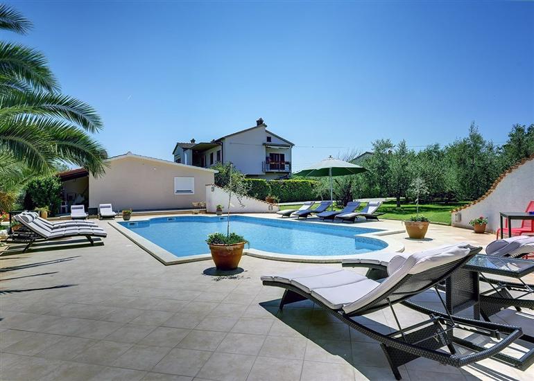 Apartments Villa Delia