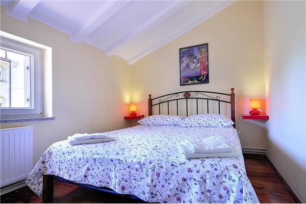 Apartment A4, for 4 persons