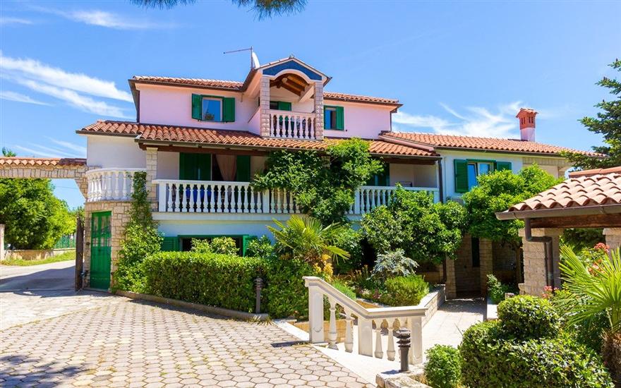 Apartment House Vjera