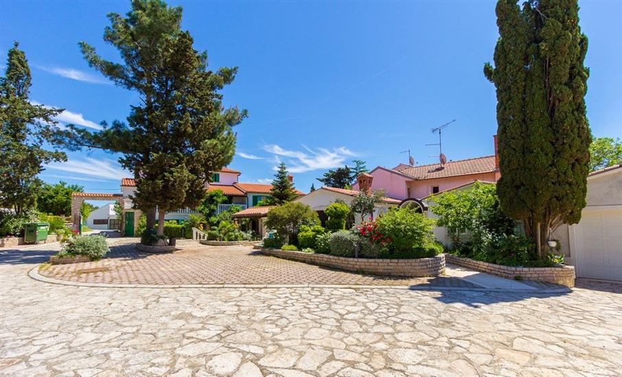 Apartment House Vjera