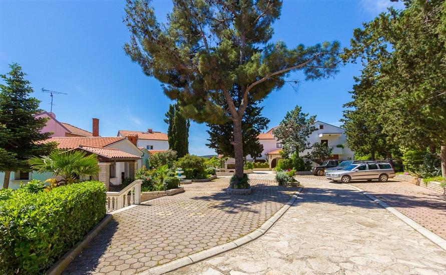 Apartment House Vjera