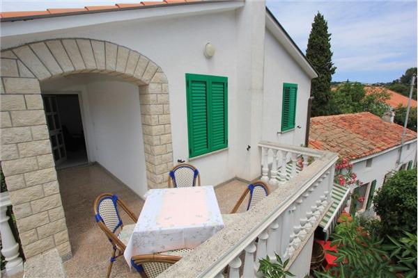 Apartment A4, for 4 persons