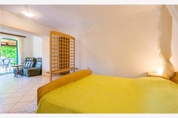 Apartment A5, for 2 persons