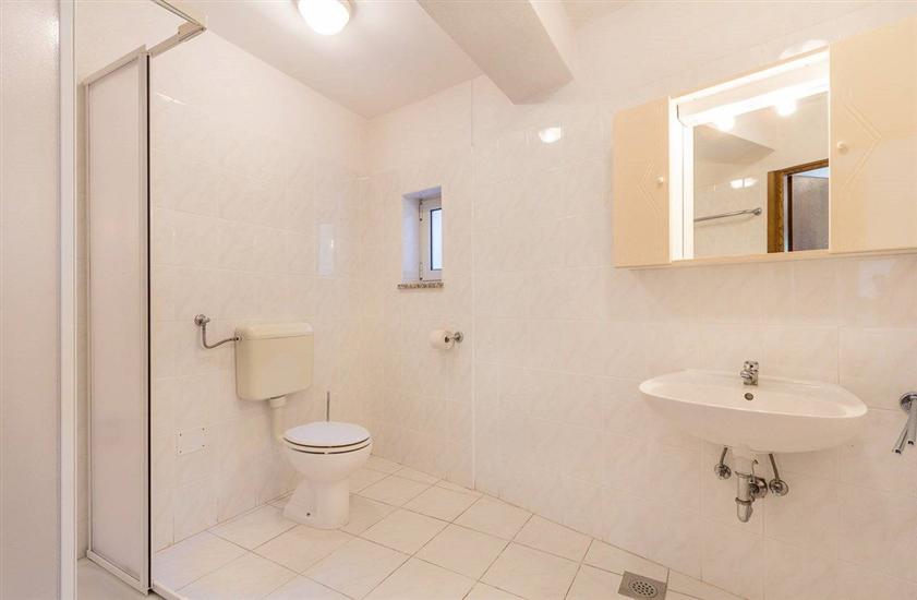 Apartment A6, for 3 persons