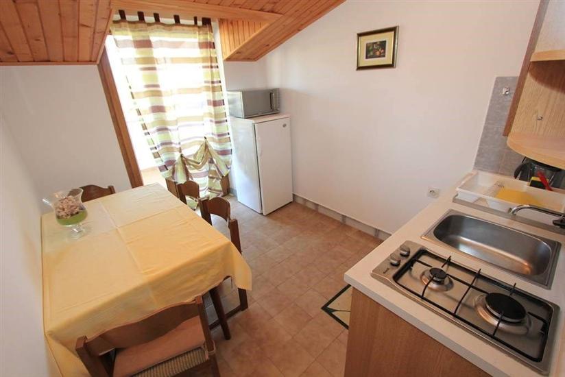 Apartment A2, for 4 persons