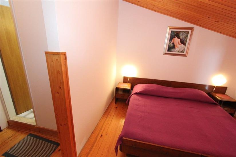 Room S3, for 2 persons