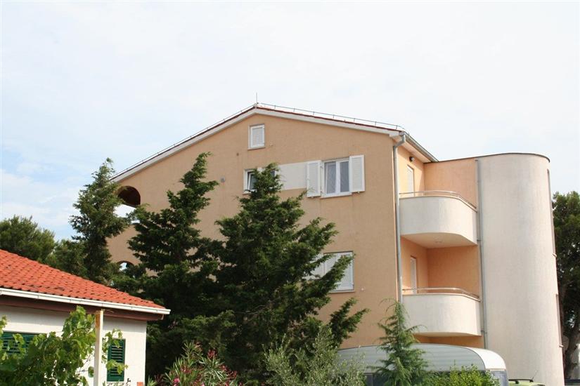 Apartman Mirna