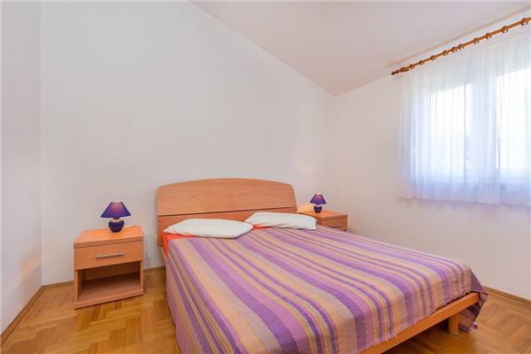 Apartment A6, for 4 persons