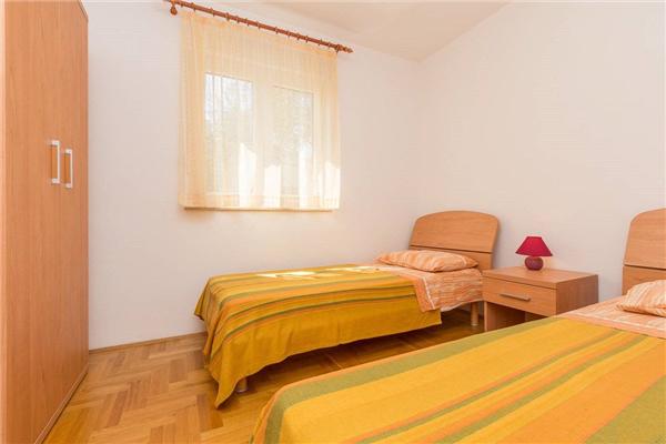 Apartment A1, for 4 persons