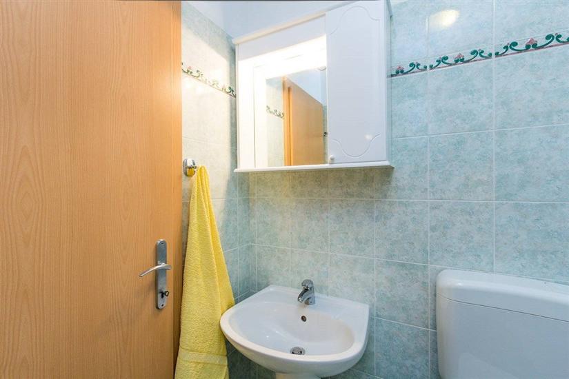 Apartment A4, for 4 persons