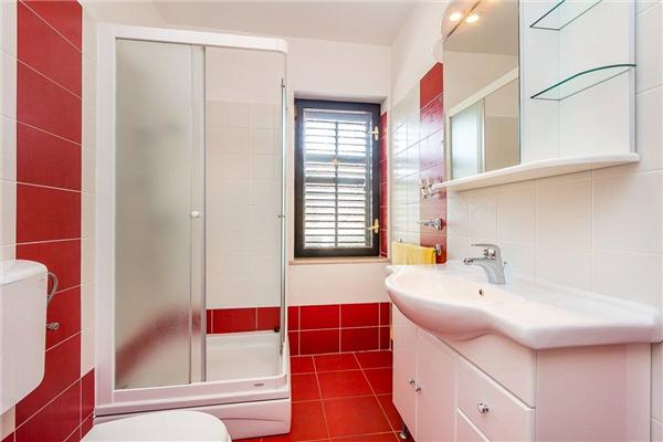 Apartment A1, for 8 persons