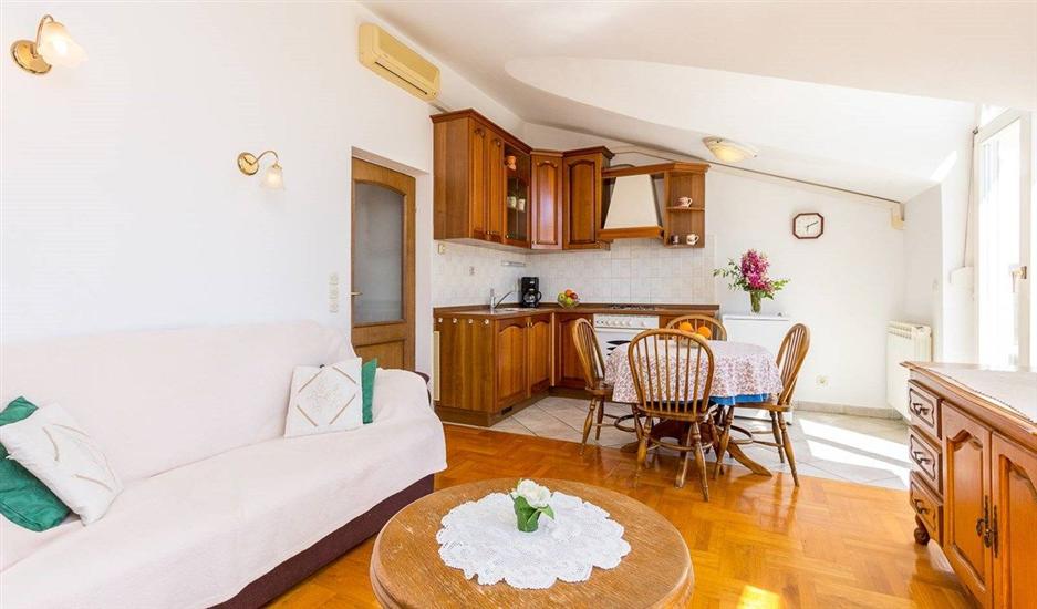 Apartment A2, for 4 persons