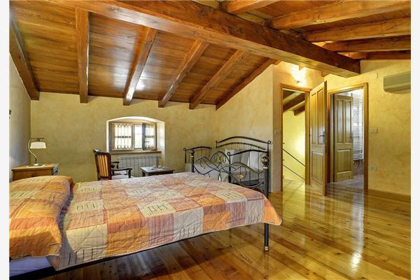 House K1, for 8 persons