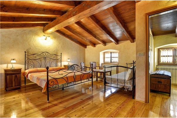 House K1, for 8 persons