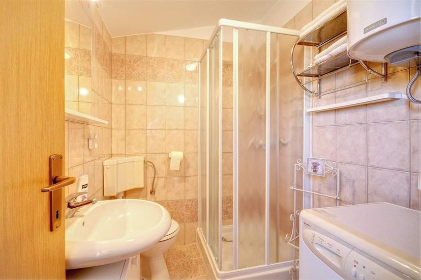 Apartment A1, for 4 persons