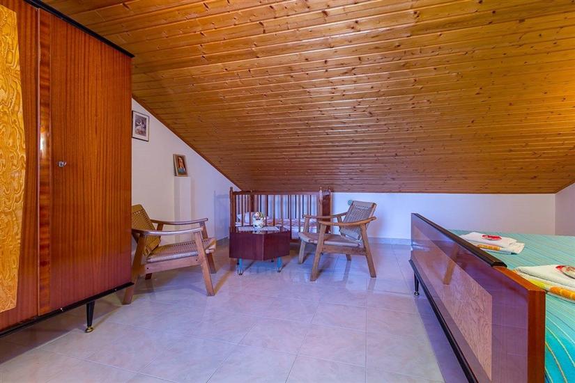 House K1, for 9 persons