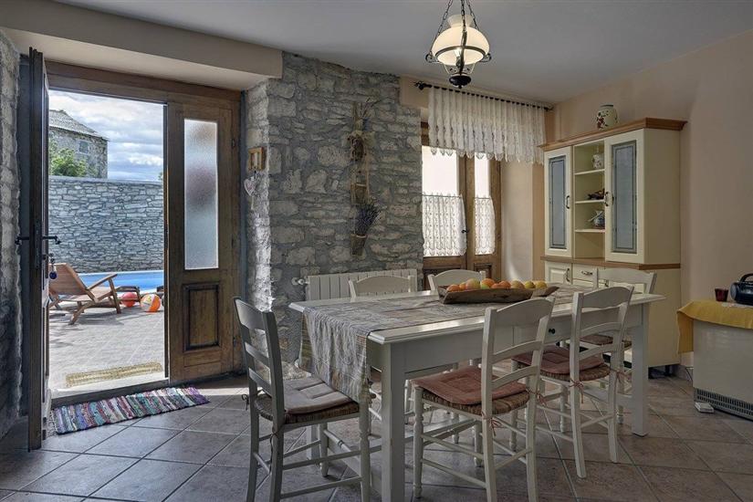 House K1, for 8 persons