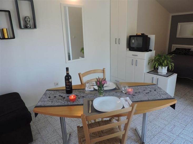 Apartment A1, for 2 persons