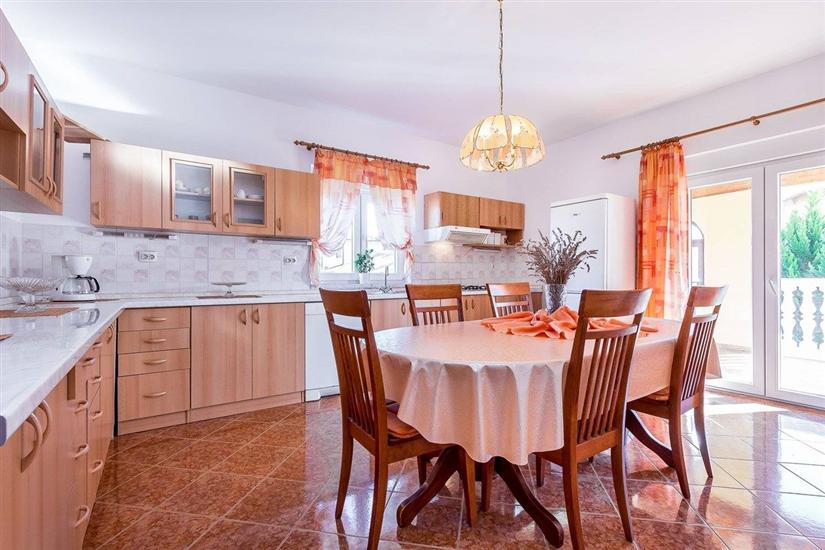 House K1, for 5 persons