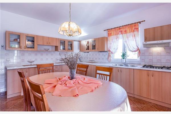 House K1, for 5 persons