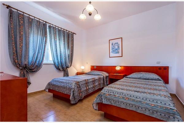 House K1, for 5 persons