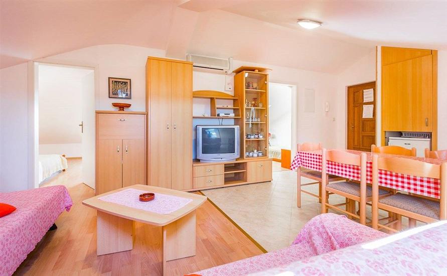 Апартаменты A8, для 7 лиц