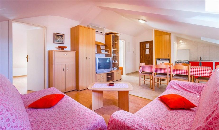 Апартаменты A8, для 7 лиц