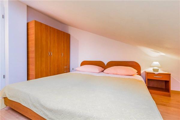 Апартаменты A8, для 7 лиц