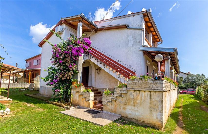 Apartment Casa Ziskovi