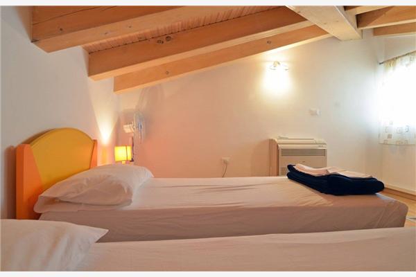 House K1, for 6 persons