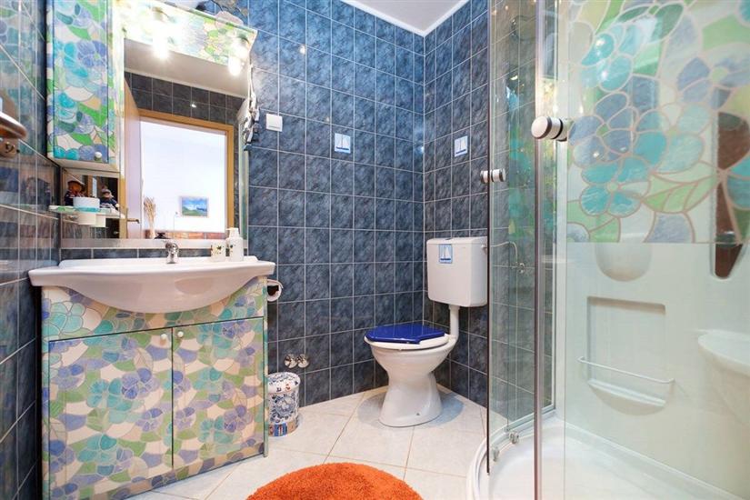 Apartment A7, for 4 persons