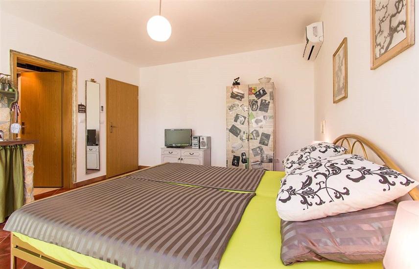 Apartment A5, for 2 persons
