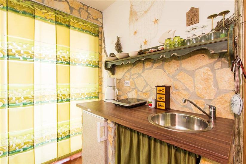 Apartment A5, for 2 persons