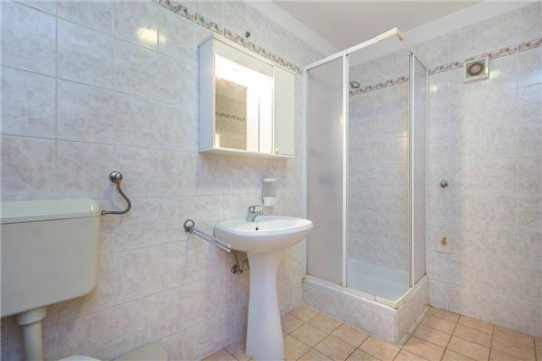 Apartman A1, na 8 osebe