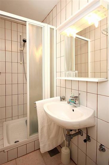 House K1, for 9 persons