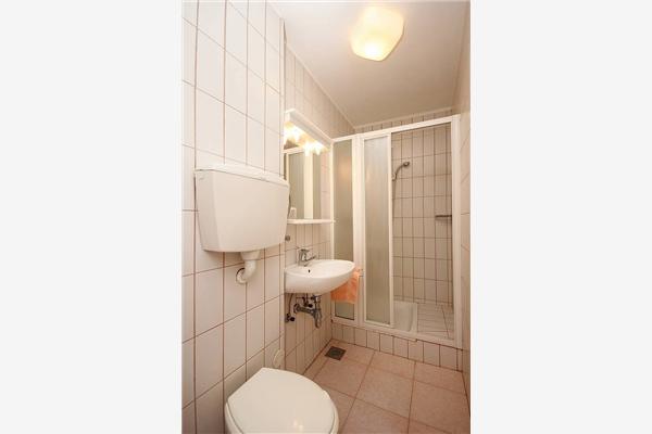 House K1, for 9 persons