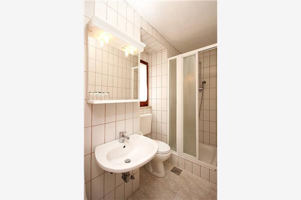 House K1, for 9 persons